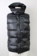 画像1: GOSTAR DE FUGA / フーデッドダウンベスト 44 ブラック T-25-11-05-010-GO-to-YM-ZT (1)