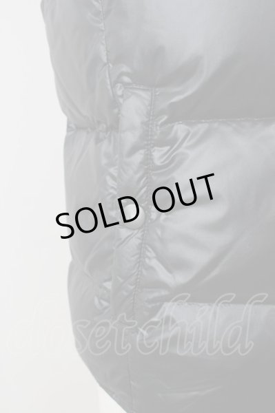 画像6: GOSTAR DE FUGA / フーデッドダウンベスト 44 ブラック T-25-11-05-010-GO-to-YM-ZT (6)