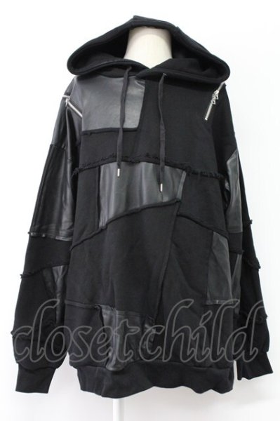 画像1: CIVARIZE / ショルダージップPUレザーパッチワークプルオーバー F ブラック T-25-11-18-007-CI-to-YM-ZT (1)