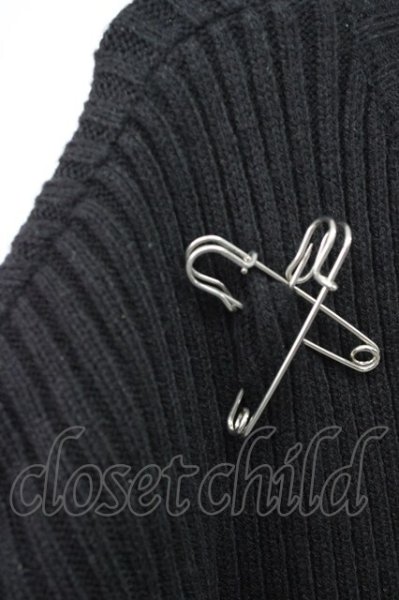 画像4: NOVESSEL / セーフティーピンニットプルオーバー  ブラック T-25-12-01-003-0-to-YM-ZT (4)