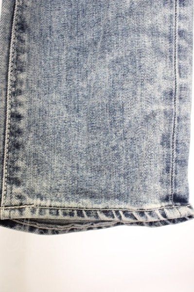 画像5: Black by VANQUISH / ウォッシュ加工ニードルスキニーデニムパンツ 28 インディゴ T-25-12-10-057-Bl-pa-YM-ZT (5)