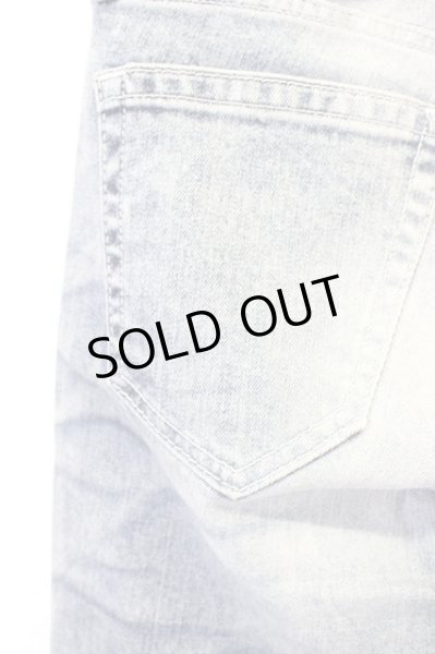 画像7: Black by VANQUISH / ウォッシュ加工ニードルスキニーデニムパンツ 28 インディゴ T-25-12-10-057-Bl-pa-YM-ZT061 (7)