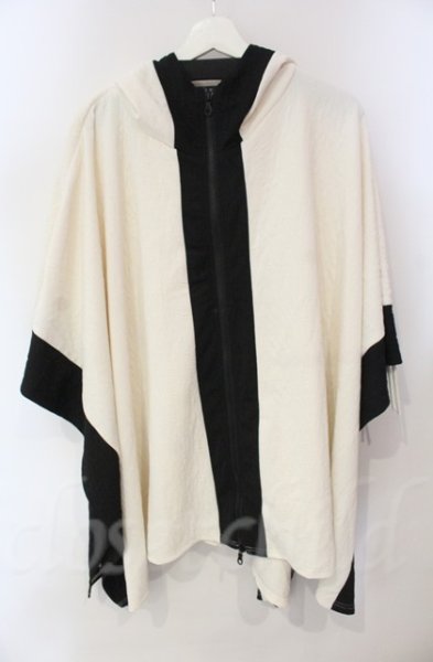 画像1: NO ID. BLACK / ドローストリングスフーデッドポンチョ ONE ホワイトｘブラック T-25-12-11-029-NO-ja-YM-ZT (1)