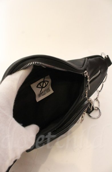 画像5: KRY clothing / ボディバッグ  ブラック T-25-12-13-072-KR-ba-YM-ZT1213P (5)