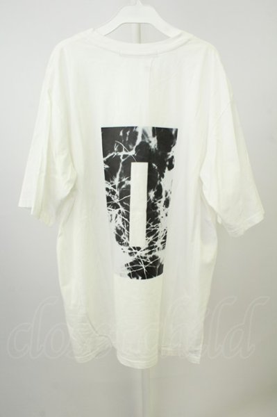 画像2: NO ID. BLACK / グラフィックロゴプリントBIG Tシャツ ONE ホワイト T-26-05-22-006-NO-ts-YM-ZT (2)