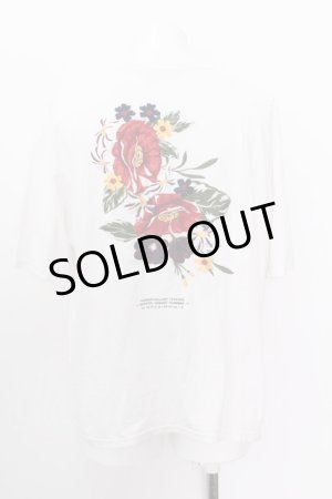 画像: 【SALE】LEGENDA Tシャツ.Flower art embroidery /ホワイト/F O-22-06-26-060-LE-ts-YM-ZT323