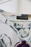 画像3: 【SALE】TRAVAS TOKYO Tシャツ.Acrylic art round hem BIG T-23-05-09-020-TR-ts-YM-ZT161 (3)
