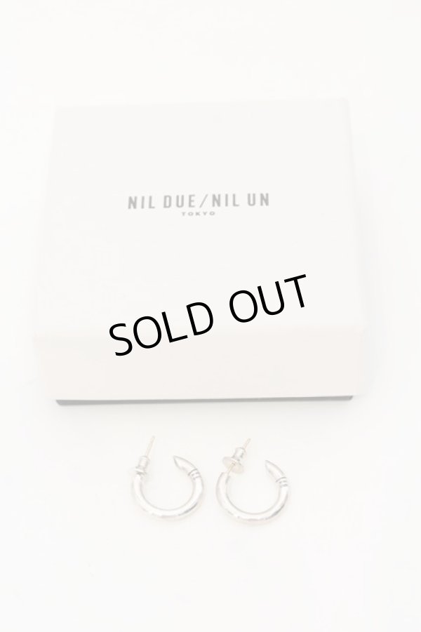 画像4: NIL DUE / NIL UN TOKYO / CARVED SEAL RING PIERCE ピアス  シルバー O-24-08-29-170-NI-ac-YM-OS (4)