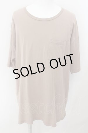 画像: NO ID. / ポケットUネックコットンBIGTシャツ ONE ライトブラウン O-24-09-26-057-NO-ts-YM-ZT172