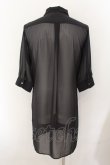 画像2: 【WINTERセール】CIVARIZE / ６分袖ロングシフォンシャツ 46 ブラックｘレッド O-24-10-17-026-CI-sh-YM-ZT465 (2)