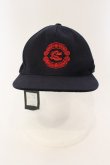 画像2: Moonage Devilment(清春) / EMBROIDERY FLAT VISOR キャップ  ブラック（ネイビー）ｘレッド O-25-01-09-072-Mo-za-YM-ZT134 (2)