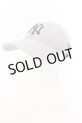 画像: NEW ERA / Casual Classic キャップ  グレー O-25-02-15-051-NE-za-YM-ZT134