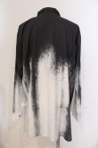 画像2: CIVARIZE / バイカラースプレープリントビッグシャツ F ブラックｘホワイト O-25-05-25-020-CI-sh-YM-OS (2)