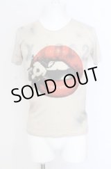 画像: maxsix / LIP ON HONEY Tシャツ S ベージュ系 O-25-05-31-062-ma-ts-YM-OS