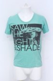 画像1: en / 15TH SAW THE LIGHT ＆ SHADE 清春 Tシャツ  グリーン O-25-05-31-027-EN-ts-YM-OS (1)
