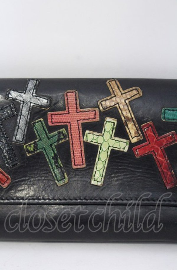 gunda / CROSS WALET 長財布 ブラックxマルチ O-25-06-22-023