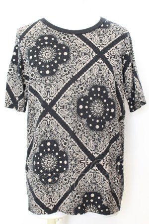 画像: NO ID. / バンダナ総柄BIG Tシャツ 1 ブラック O-25-09-16-046-NO-ts-YM-OS